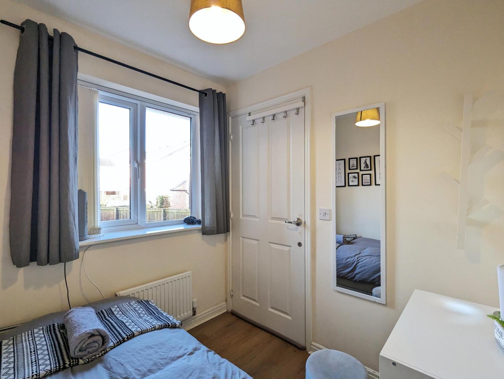 Guest Rooms Near City Centre Anfield Free Parking Liverpool Exterior foto