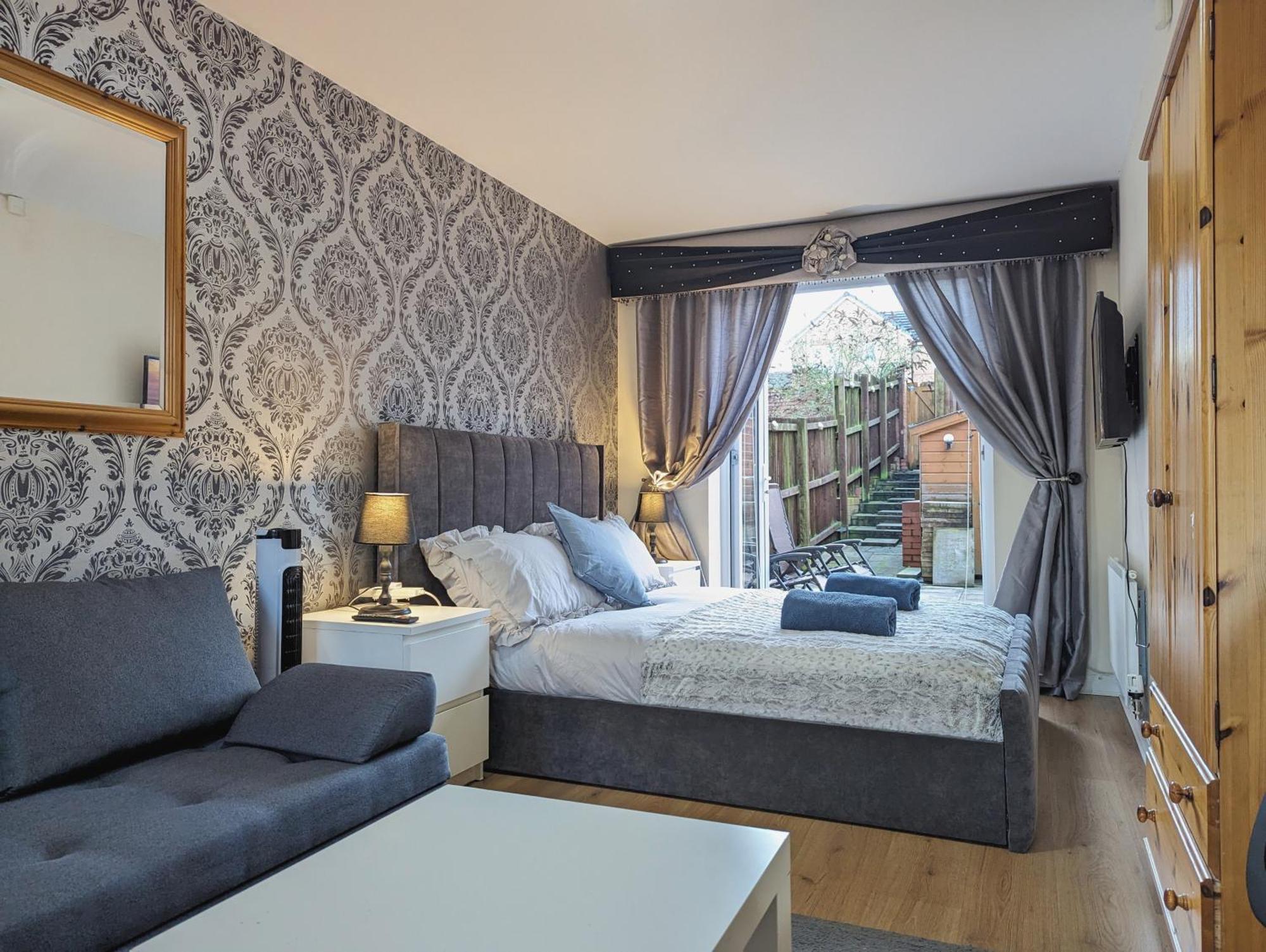 Guest Rooms Near City Centre Anfield Free Parking Liverpool Exterior foto